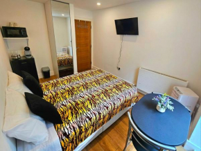 Oliver Double Room